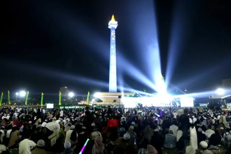 Ilustrasi haul ulama betawi untuk artikel Haul Ulama Betawi di Monas Besok, Dishub Siapkan Rekayasa Lalin