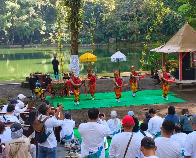 Ilustrasi desa bayu banyuwangi untuk artikel Di Balik Lokasi Syuting: Desa Bayu Banyuwangi Simpan Pesona