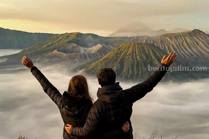 Ilustrasi destinasi jawa timur untuk artikel 10 Destinasi Jawa Timur yang Wajib Masuk Daftar Perjalanan