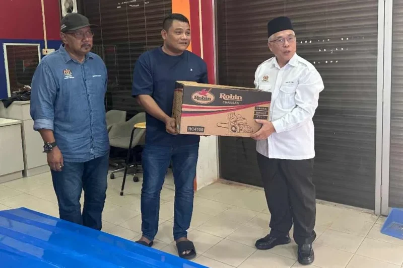 Ilustrasi tsunami melayu untuk artikel Tsunami Melayu Gagalkan PH Bentuk Kerajaan Negeri Sembilan