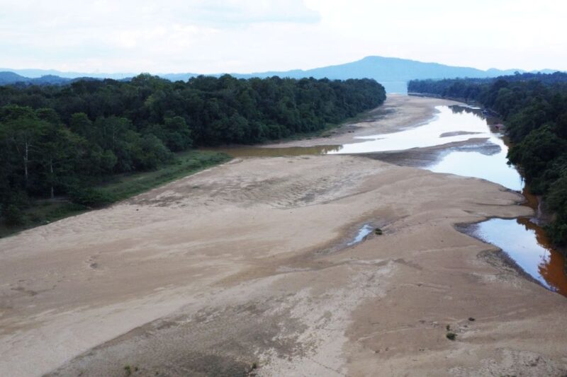 Ilustrasi hulu sungai pahang untuk artikel Hulu Sungai Pahang kaya mineral kuarza