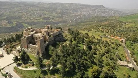 Ilustrasi wisata ajloun untuk artikel Wisata Ajloun Sambut 27 Bus di Program 'Our Jordan Is Paradise'